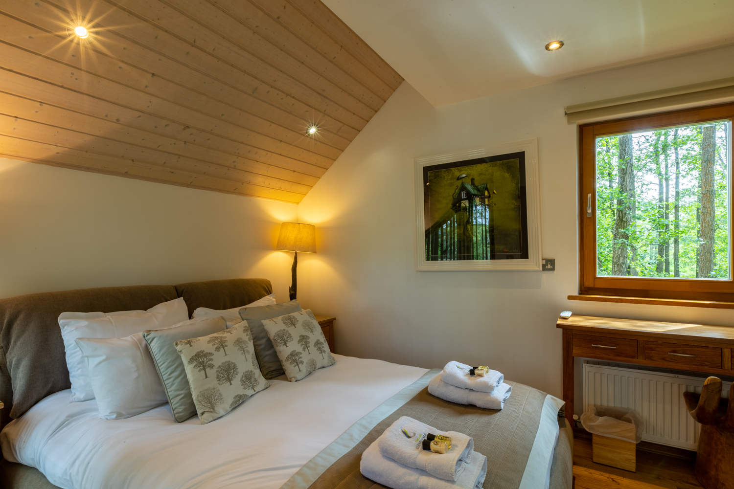 Tree House bedroom at Cleveleymere